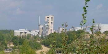 Betonwerk auf dem Maxberg bei Solnhofen